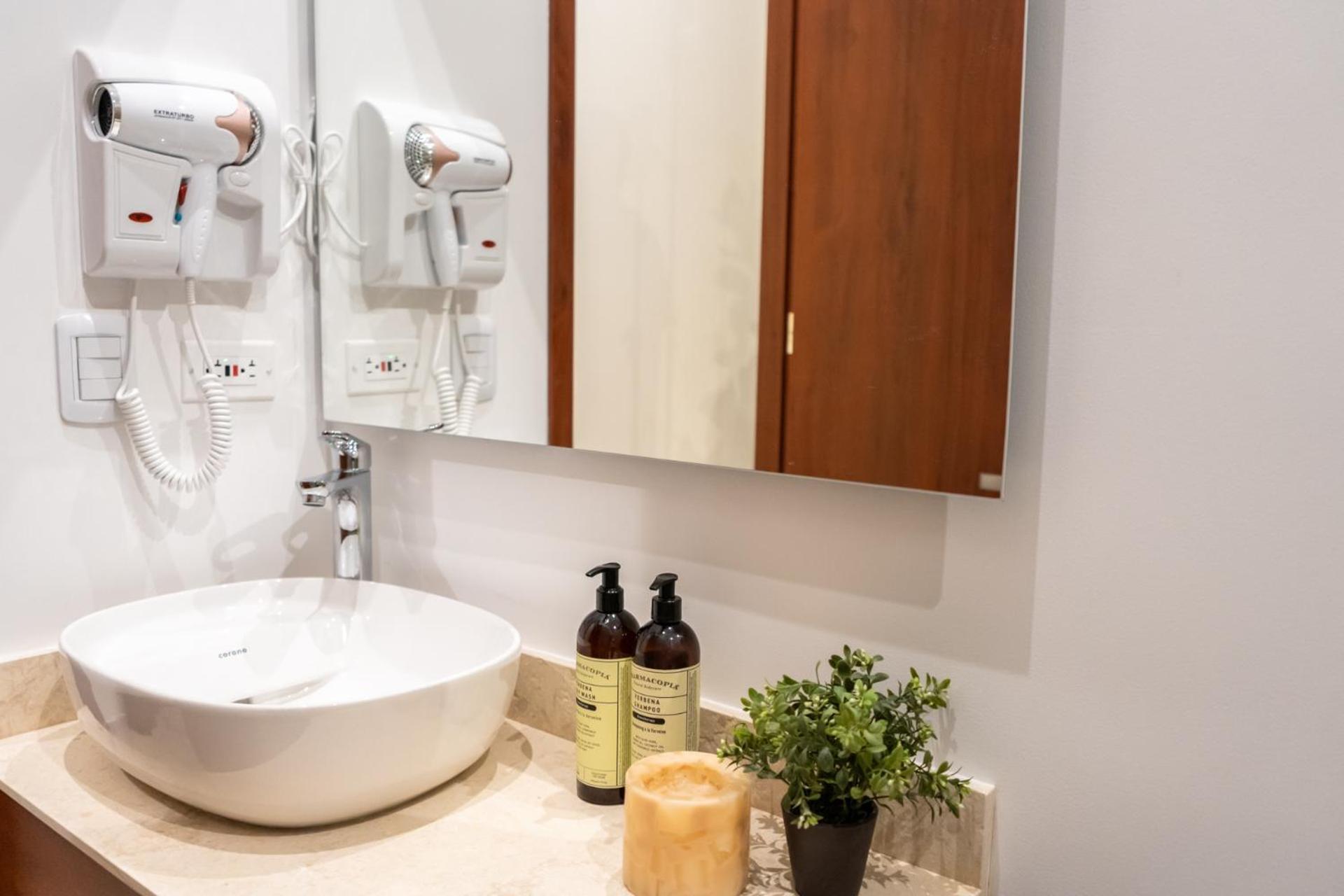 Ganem Suites Cartagena Eksteriør billede